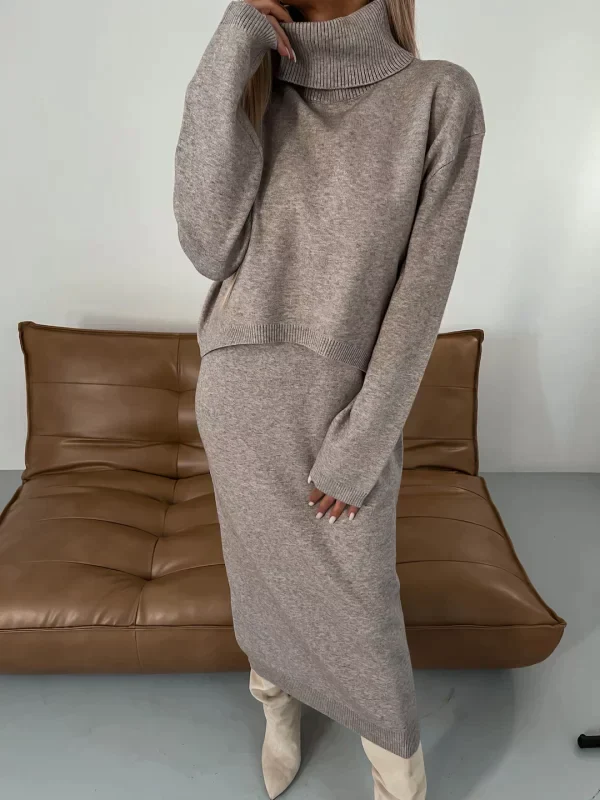 Ensemble tricoté à col roulé – Jupe midi et pull