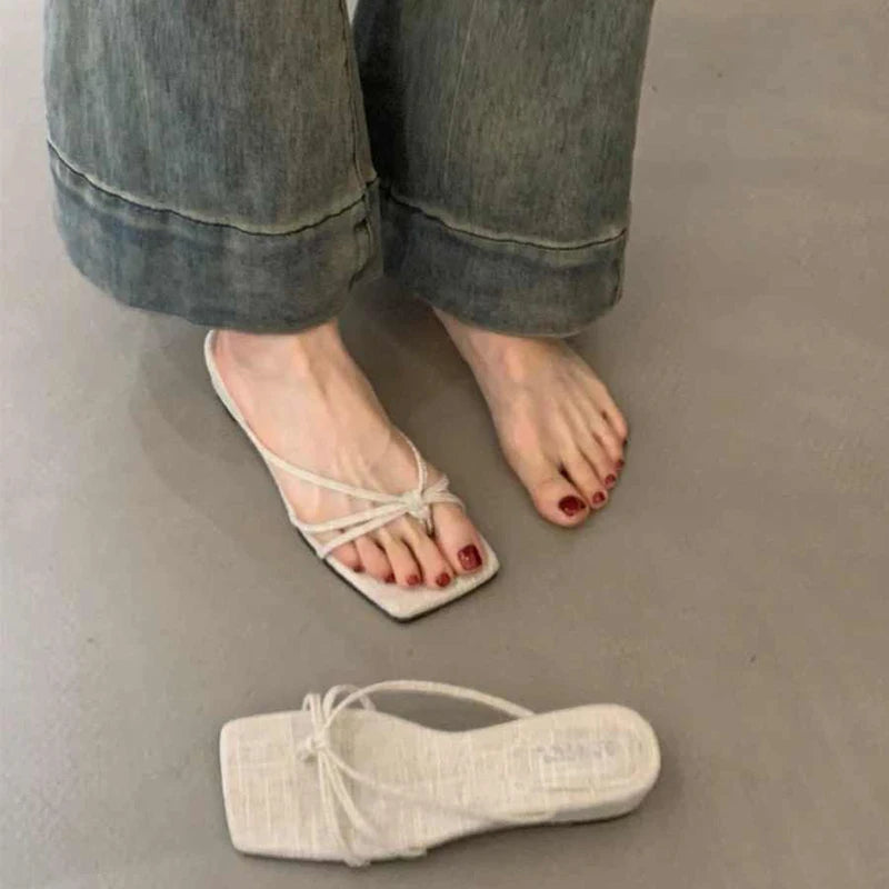 Sandale d'été Ella à talon compensé