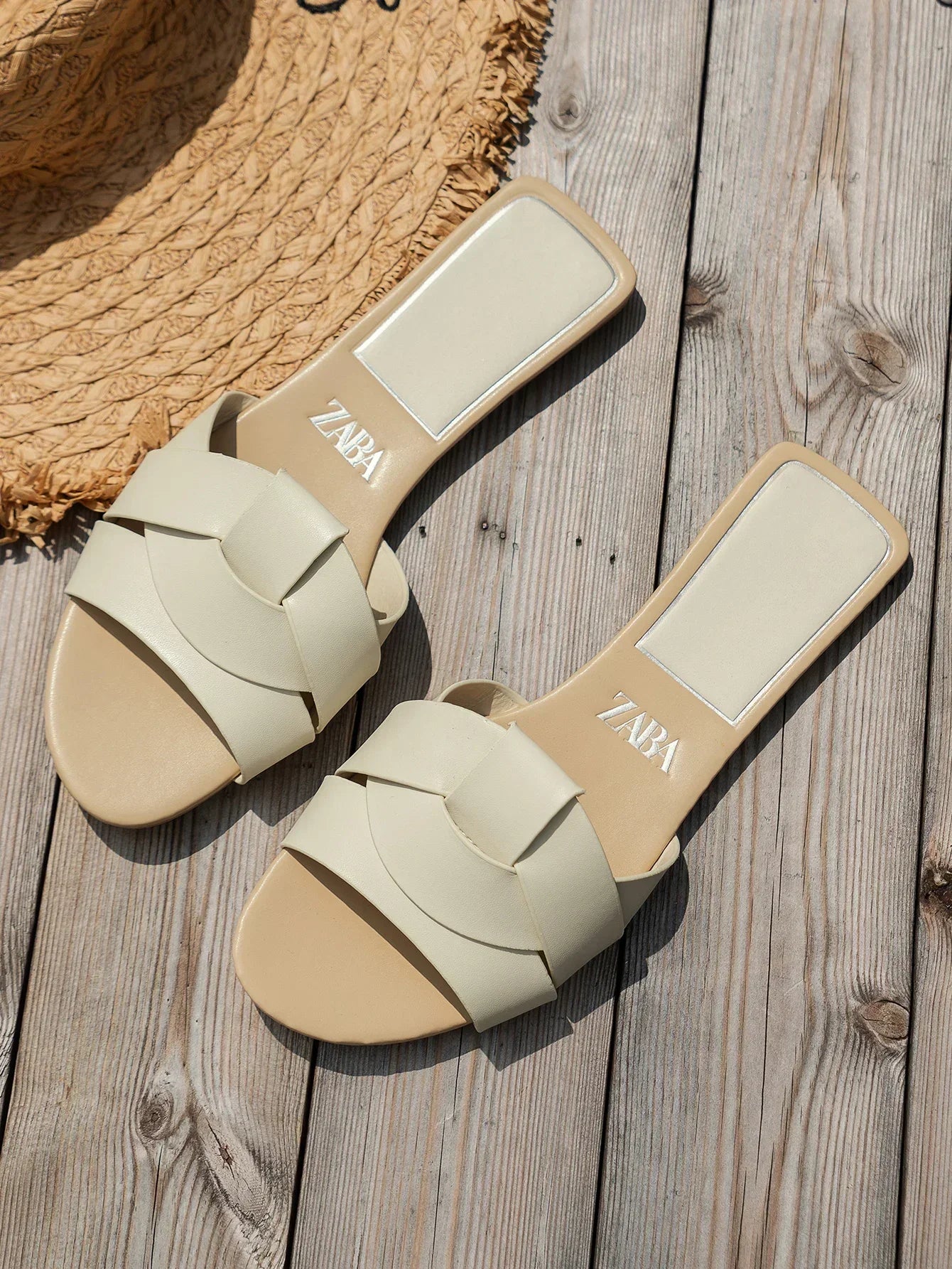 Sandale d'été en cuir Liv