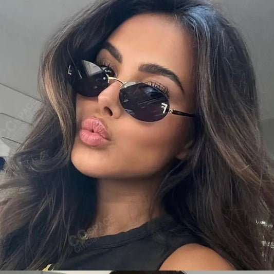 Lunettes de soleil ovales Lilo Luxe